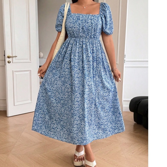 Plus Floral Print Square Neck Puff Sleeve Dress - Picture 3 of 4